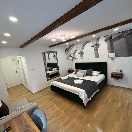 Palace Luxury Room 斯普利特 外观 照片