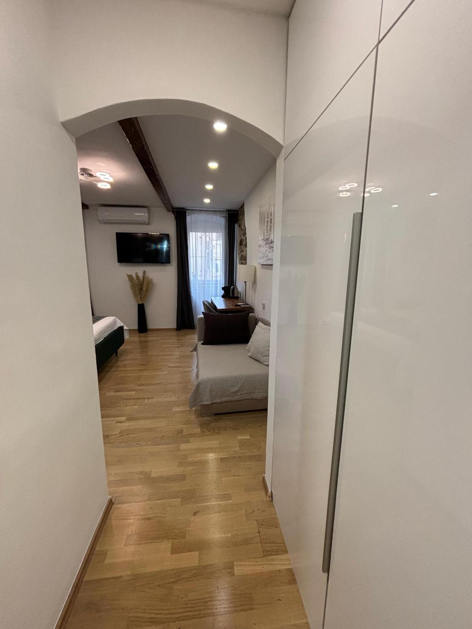 Palace Luxury Room 斯普利特 外观 照片